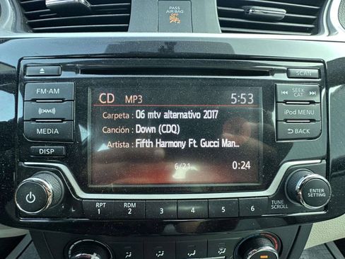 Used 2017 Nissan Sentra SV w/ Style Package FWD image 13