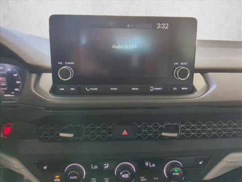 Used 2024 Honda Accord EX image 11