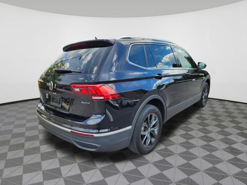 Used 2022 Volkswagen Tiguan SE AWD/4WD image 4