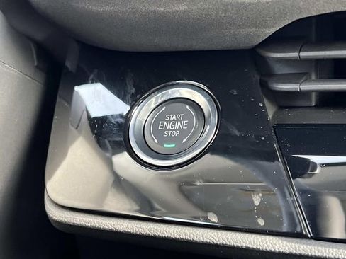 New 2025 Buick Envision Sport Touring image 29