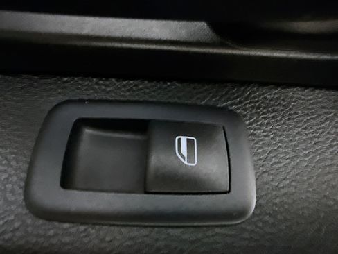 Used 2018 RAM 1500 Tradesman image 30