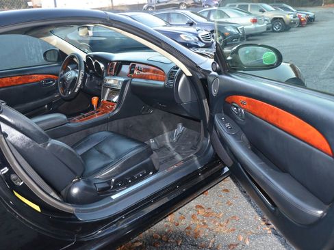 Used 2005 Lexus SC 430 Convertible w/ Preferred Accessory Pkg image 20
