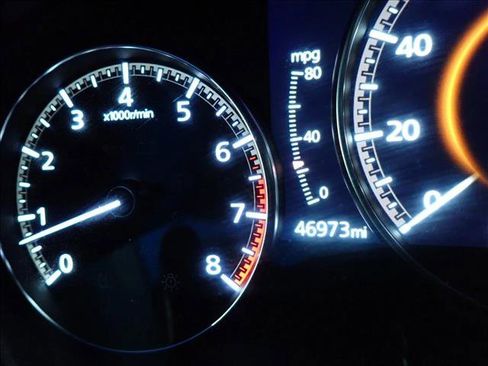 Used 2024 MAZDA CX-50 AWD 2.5 S w/ Preferred Package image 24