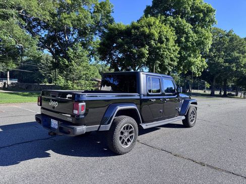 Used 2022 Jeep Gladiator Overland w/ Popular Equipment Package AWD/4WD image 6