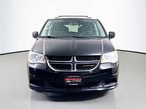 Used 2012 Dodge Grand Caravan SXT FWD image 4
