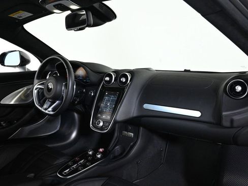 Used 2025 McLaren GTS image 15