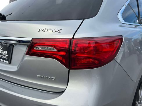 Used 2020 Acura MDX SH-AWD image 9