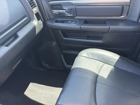 Used 2018 RAM 2500 Laramie w/ Sport Appearance Group AWD/4WD image 73