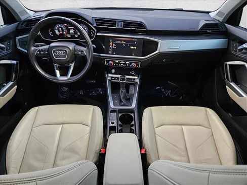 Used 2020 Audi Q3 2.0T Premium w/ Convenience Package image 17