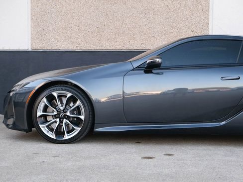 Used 2021 Lexus LC 500 Coupe w/ Carbon Fiber Package image 7