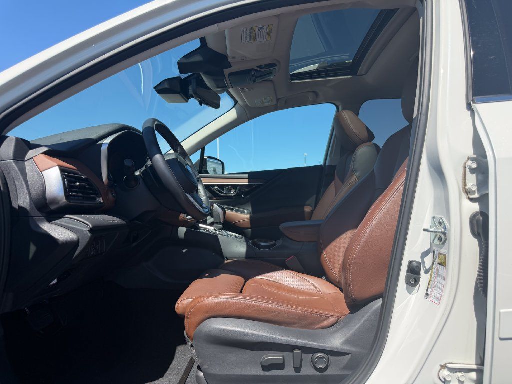 Used 2023 Subaru Outback Touring XT AWD/4WD image 5
