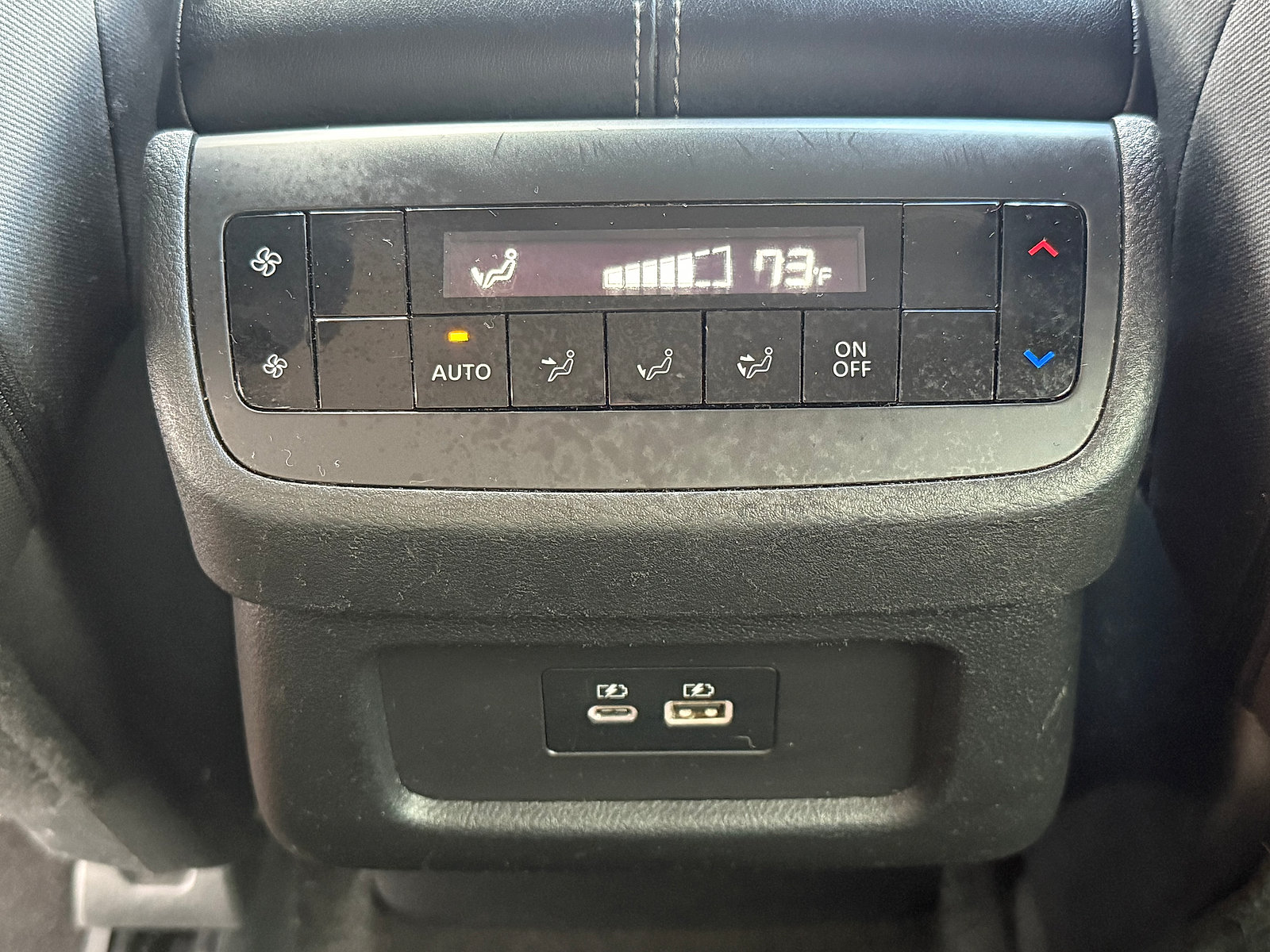 Used 2023 Nissan Pathfinder SV AWD/4WD image 22