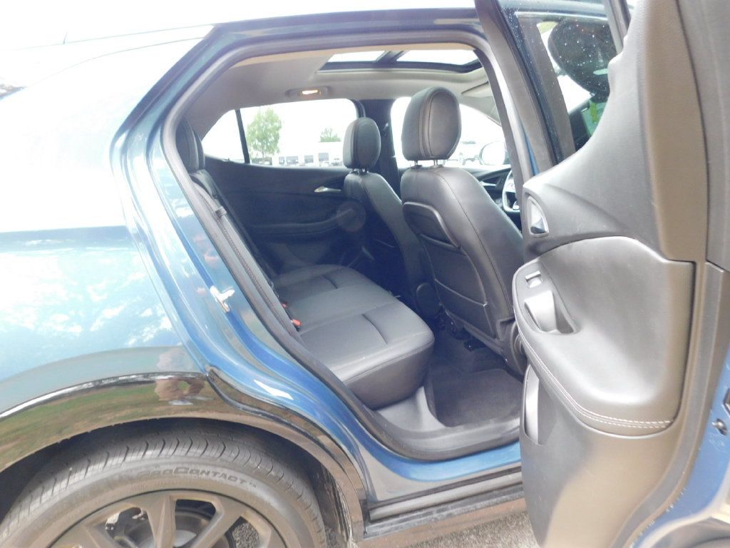 Used 2024 Buick Encore GX Sport Touring w/ Experience Buick Package FWD image 6