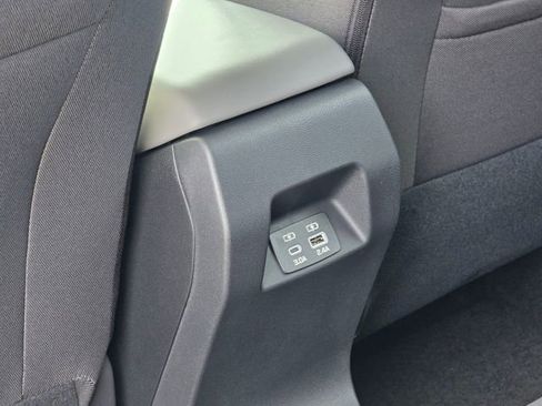 New 2026 Subaru Crosstrek 2.0i Premium image 18