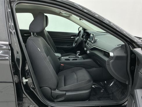 Used 2020 Nissan Altima 2.5 S FWD image 15