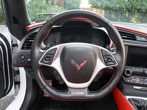Used 2016 Chevrolet Corvette Z06 w/ 2LZ Preferred Equipment Group RWD image 43