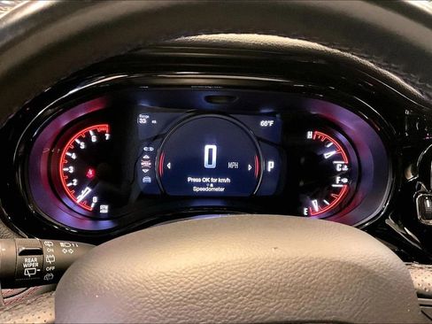 Used 2024 Dodge Durango GT image 13