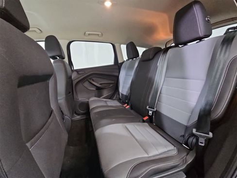 Used 2017 Ford Escape S image 19