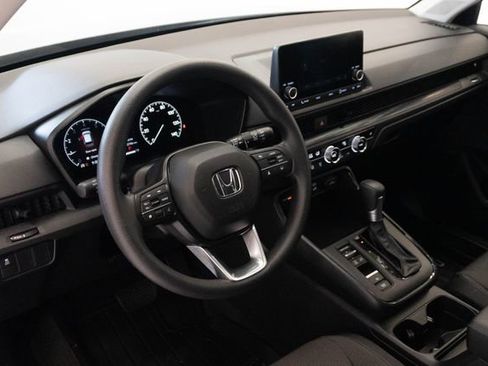 Used 2025 Honda CR-V EX image 3