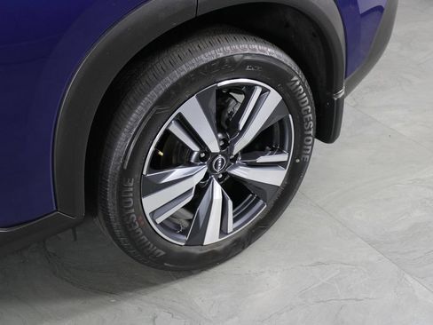 Certified 2023 Nissan Rogue SL AWD/4WD image 13