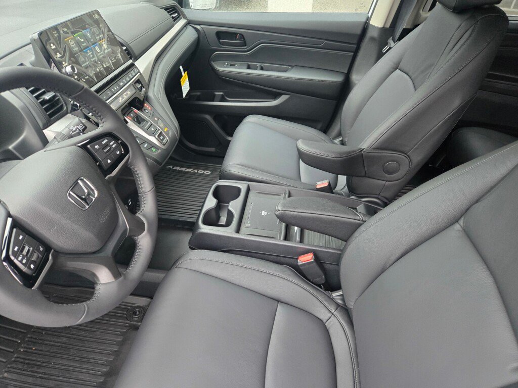 New 2026 Honda Odyssey EX-L image 10