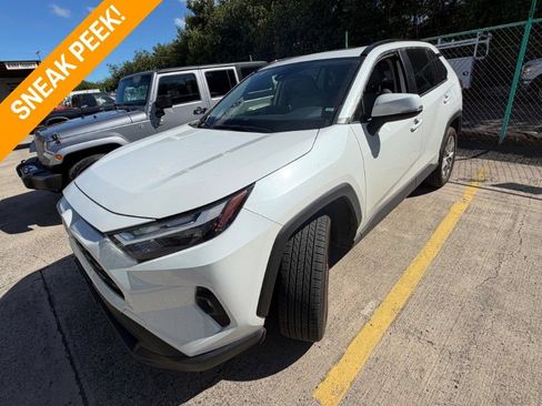 Used 2023 Toyota RAV4 XLE Premium FWD image 1