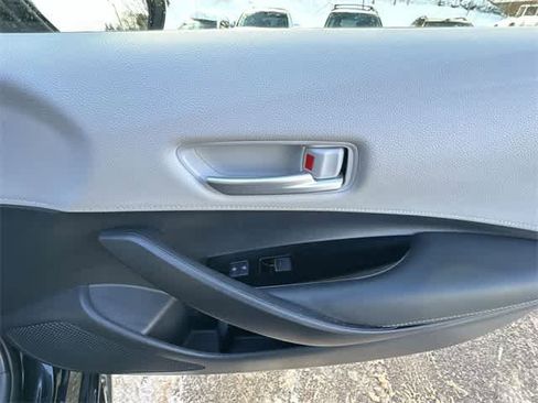 Used 2024 Toyota Corolla SE image 21