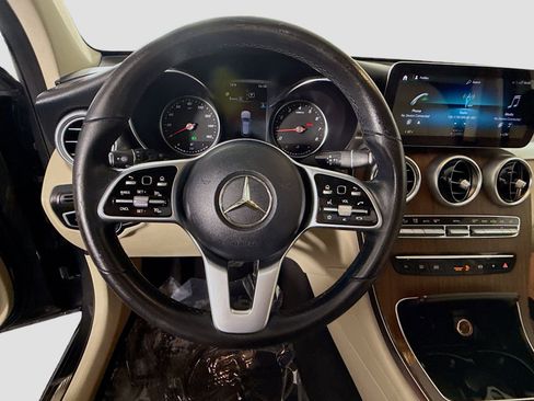 Used 2021 Mercedes-Benz GLC 300 image 13