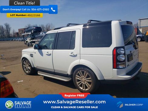 Used 2014 Land Rover LR4 HSE LUX image 3
