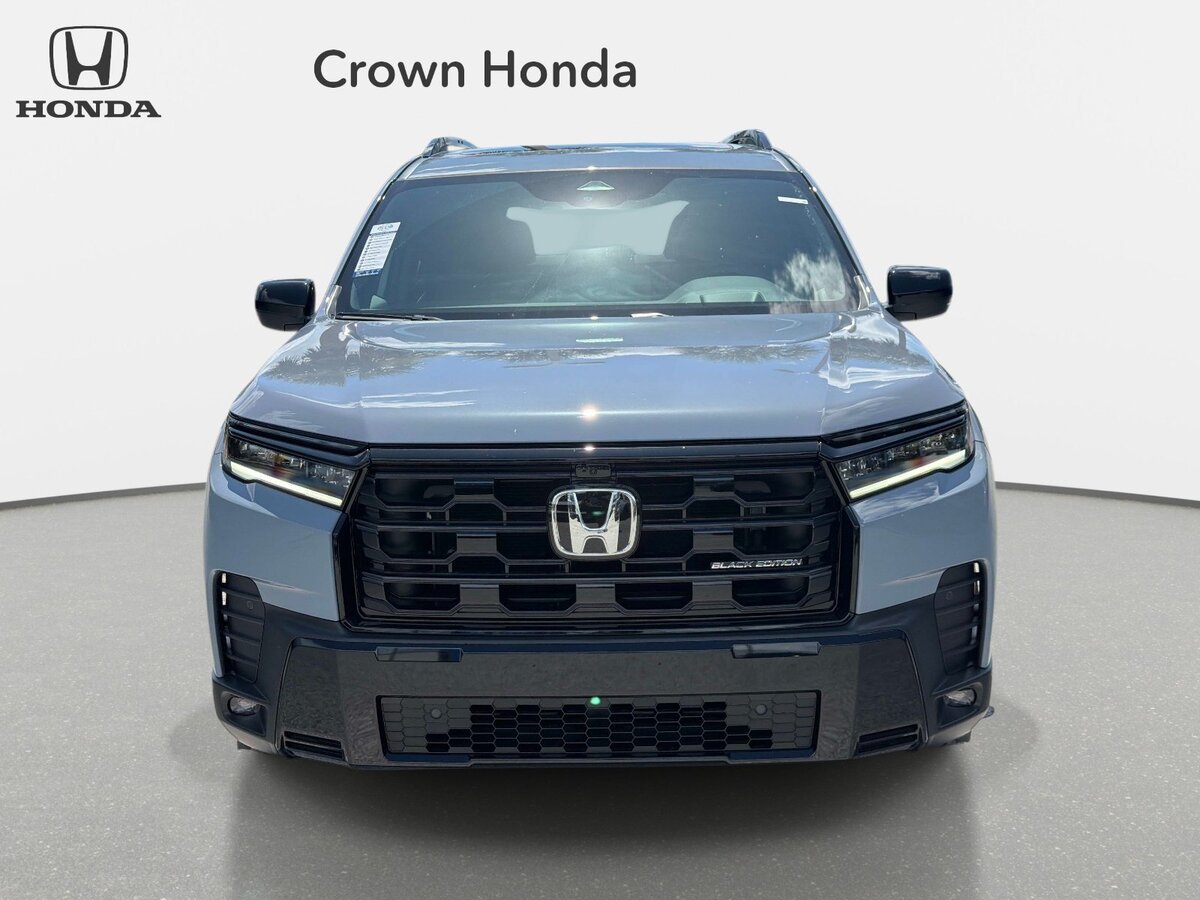 New 2026 Honda Pilot Black Edition image 2