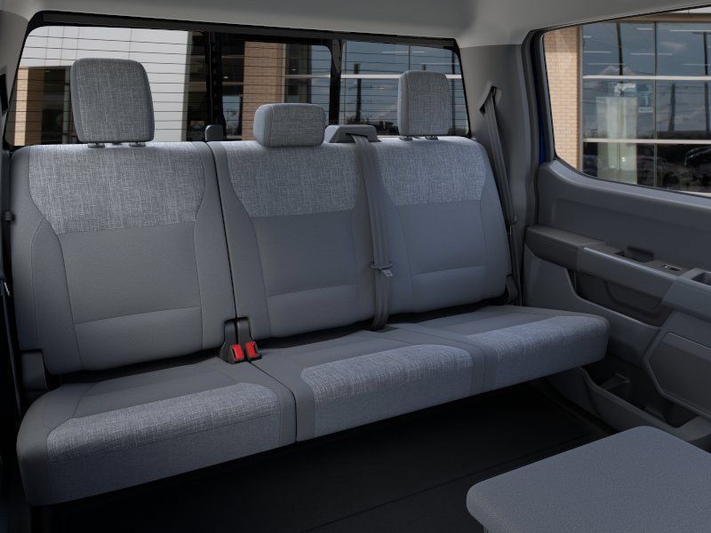 New 2026 Ford F250 XLT w/ XLT Premium Package RWD image 13
