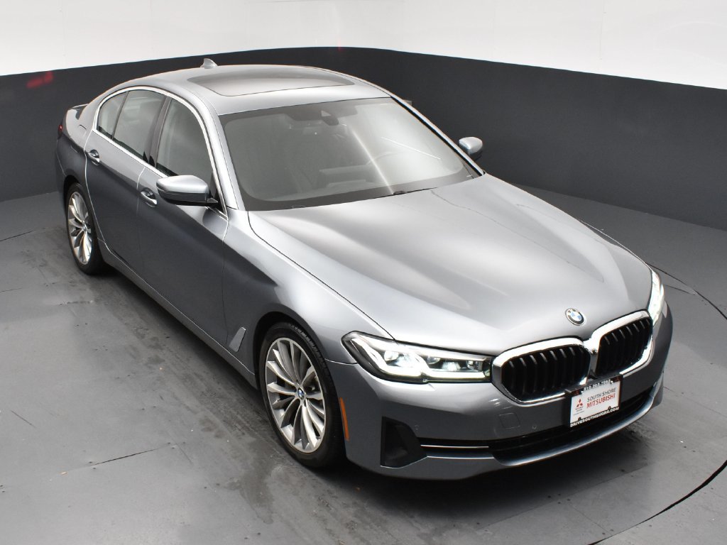 Used 2021 BMW 530i xDrive w/ Convenience Package AWD/4WD image 18