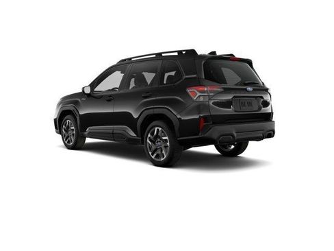 Used 2025 Subaru Forester Premium w/ Protection Package (1PH) AWD/4WD image 4