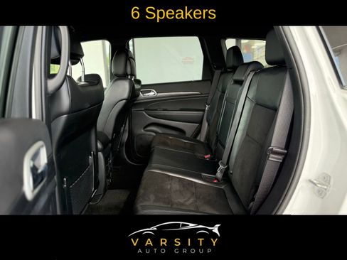 Used 2022 Jeep Grand Cherokee Laredo X image 10