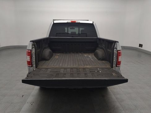 Used 2018 Ford F150 XLT w/ Equipment Group 302A Luxury AWD/4WD image 29