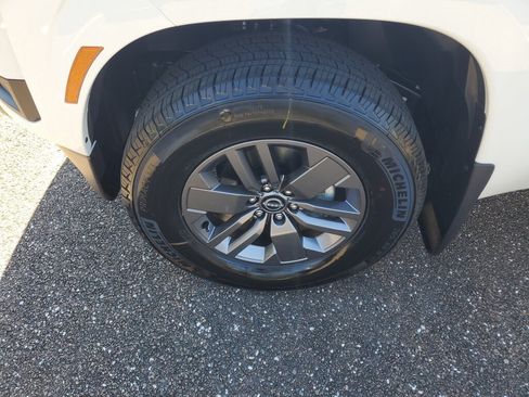New 2026 Nissan Frontier SV w/ Tow Package RWD image 5