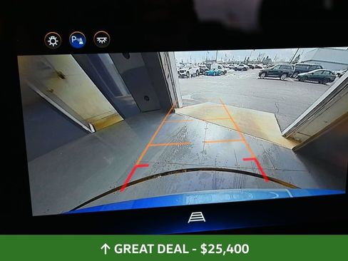 Used 2025 Chevrolet Equinox LT AWD/4WD image 40