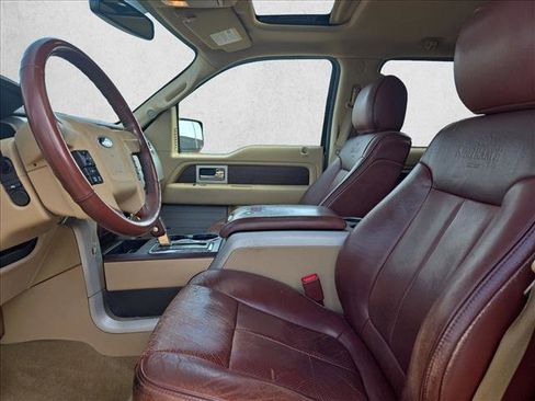 Used 2014 Ford F150 King Ranch w/ King Ranch Luxury Package image 11