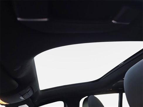 Used 2019 Mercedes-Benz E 63 AMG S image 33