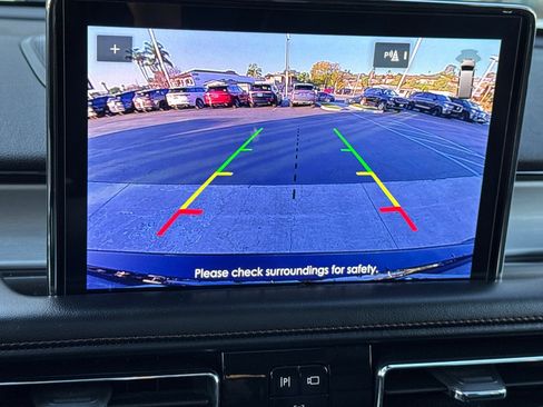 Certified 2022 Lincoln Aviator 2WD w/ Premium Package image 20