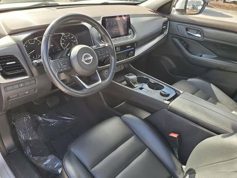 Certified 2023 Nissan Rogue SV w/ SV Premium Package AWD/4WD image 15