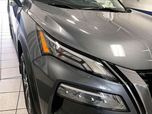 Certified 2023 Nissan Rogue SV AWD/4WD image 30