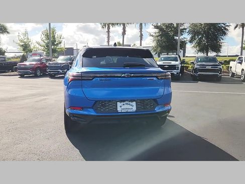 New 2026 Chevrolet Equinox EV RS image 17