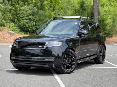 Used 2025 Land Rover Range Rover SE