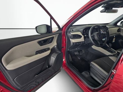 Used 2025 Subaru Forester AWD/4WD image 30
