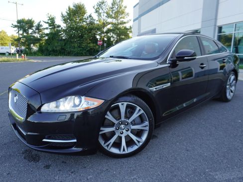 Used 2012 Jaguar XJ Supercharged RWD image 3