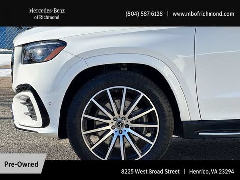 Used 2025 Mercedes-Benz GLS 580 4MATIC image 24