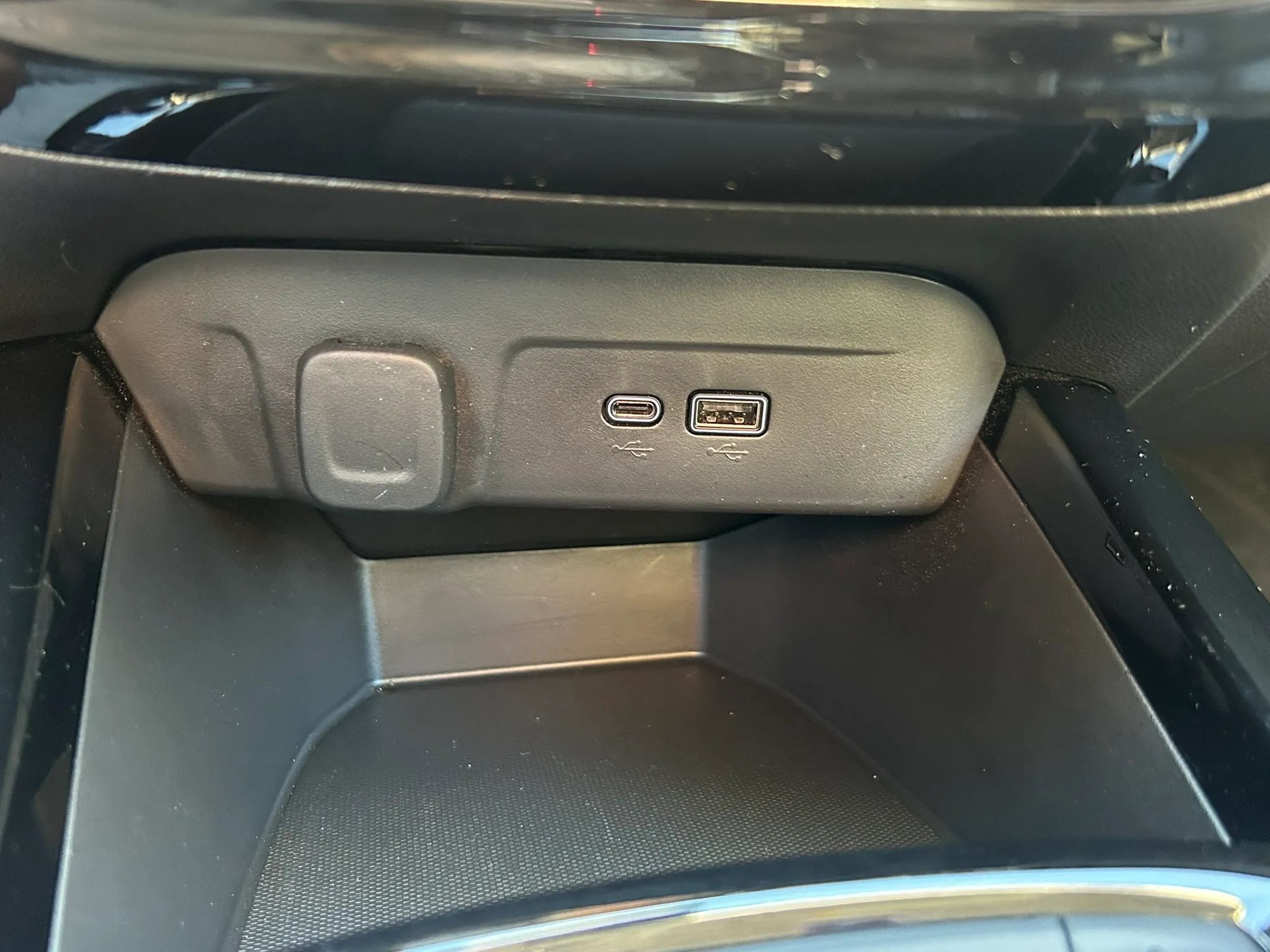 Used 2025 Chevrolet Trax ACTIV w/ Driver Confidence Package FWD image 28