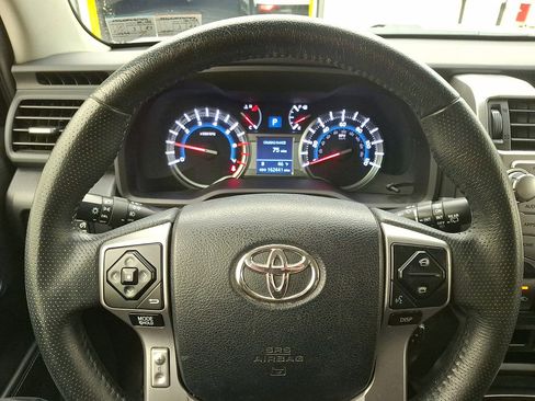 Used 2019 Toyota 4Runner SR5 image 16