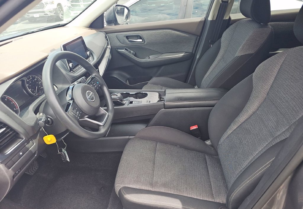 Used 2021 Nissan Rogue SV FWD image 7